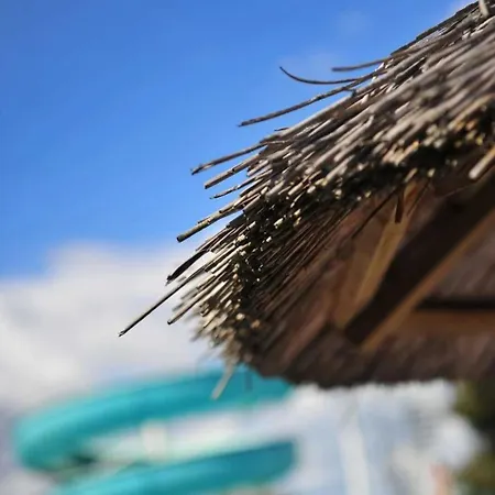 3 Etoiles - Piscine - Ccafeff Camping *