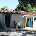 Campsite Zecamping 3 Etoiles Chiens Acceptes Salle Fitness Piscine Couverte