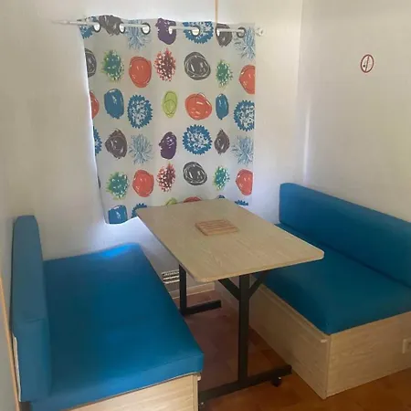 3 Etoiles - Piscine - Ccafeff مكان تخييم Saint-Julien-des-Landes