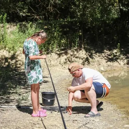 مكان تخييم 3 Etoiles - Piscine - Ccafeff *