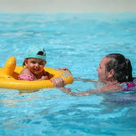 Zecamping 3 Etoiles Chiens Acceptes Salle Fitness Piscine Couverte 3*