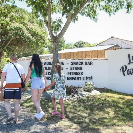 3 Etoiles - Piscine - Ccafeff Camping *