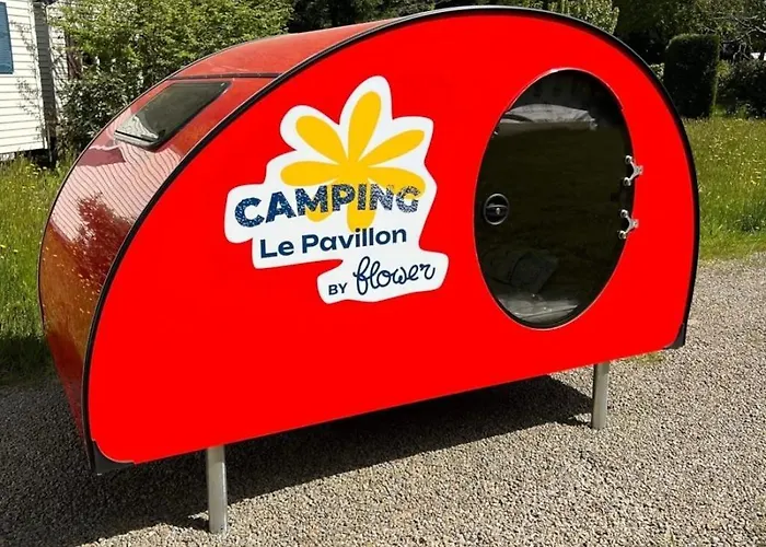 Zecamping 3 Etoiles Chiens Acceptes Salle Fitness Piscine Couverte مكان تخييم