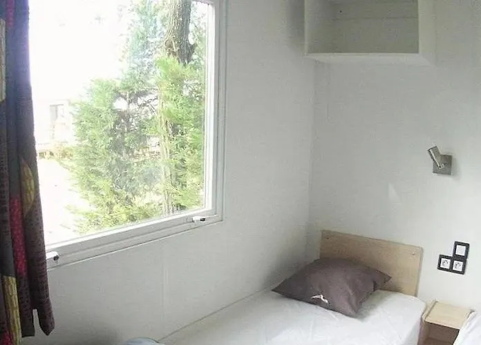 3 Etoiles - Piscine - Ccafeff * Saint-Julien-des-Landes