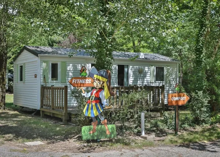 3 Etoiles - Piscine - Ccafeff Camping *