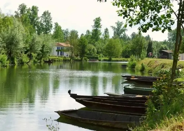 3 Etoiles - Piscine - Ccafeff Camping Saint-Julien-des-Landes