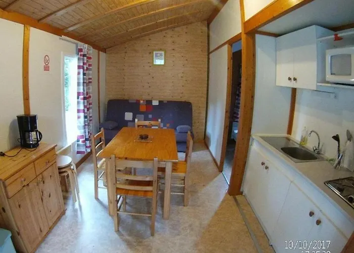 3 Etoiles - Piscine - Ccafeff Camping Saint-Julien-des-Landes