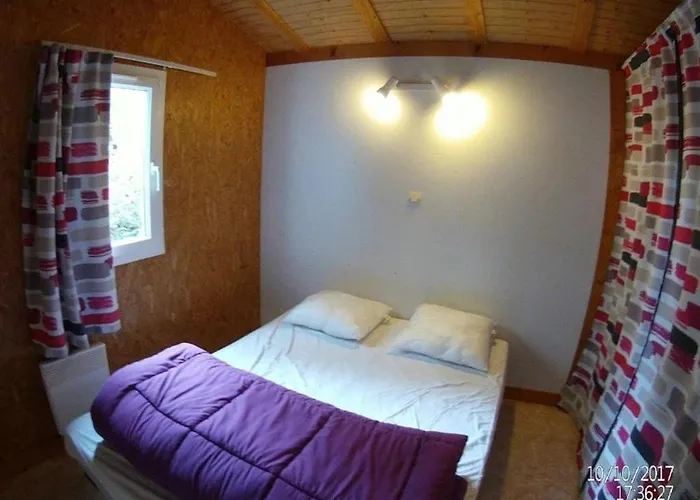 Camping 3 Etoiles - Piscine - Ccafeff