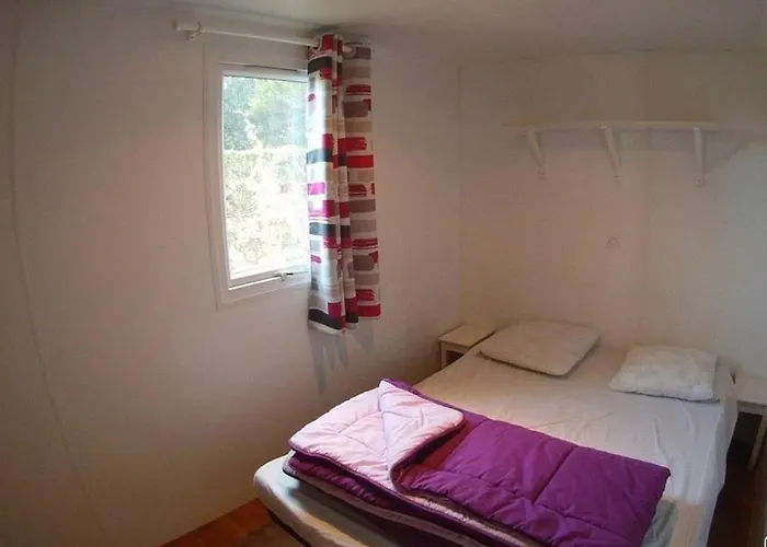 Camping 3 Etoiles - Piscine - Ccafeff