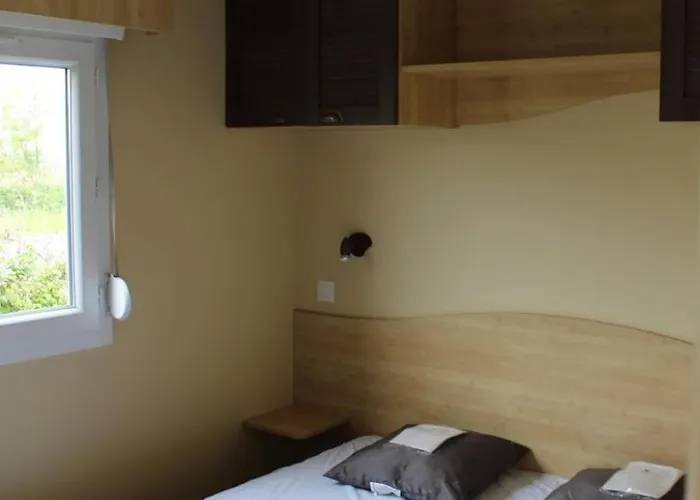 3 Etoiles - Piscine - Ccafeff * Saint-Julien-des-Landes