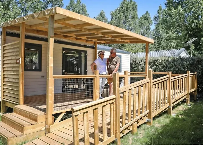 3 Etoiles - Piscine - Ccafeff * Saint-Julien-des-Landes