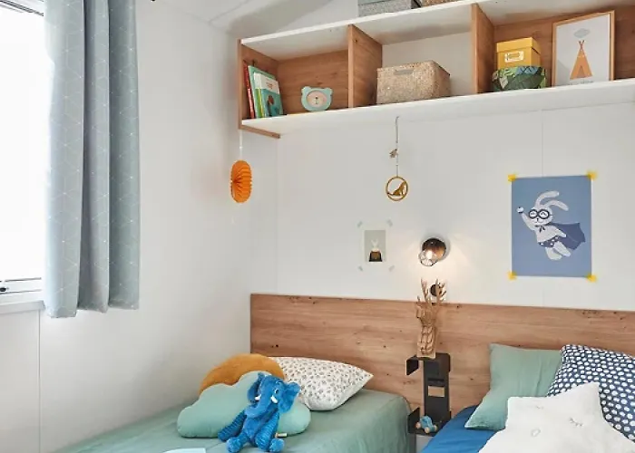 Zecamping 3 Etoiles Chiens Acceptes Salle Fitness Piscine Couverte مكان تخييم 3*